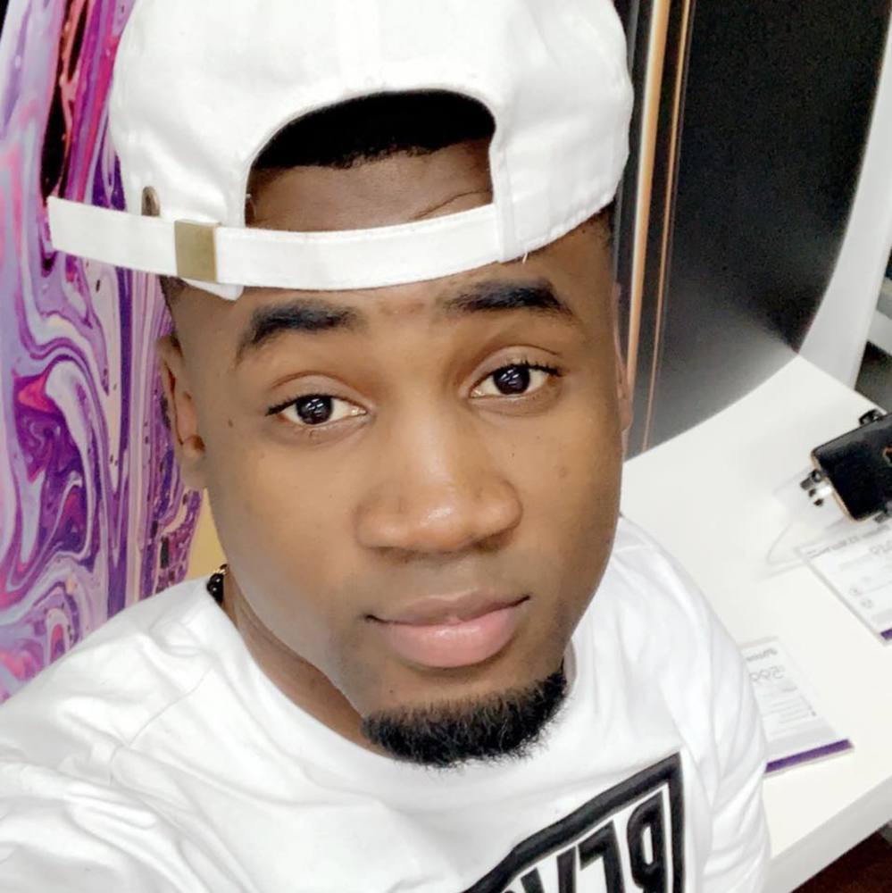 Meet your Posher, Hugo